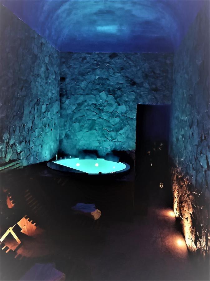 Spa Room Sicilia - Intera Casa Con Spa Privata Jacuzzi Sauna Bagno Di Vapore Ad Uso Illimitato Rosolini Εξωτερικό φωτογραφία