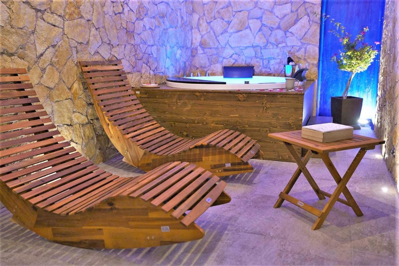 Spa Room Sicilia - Intera Casa Con Spa Privata Jacuzzi Sauna Bagno Di Vapore Ad Uso Illimitato Rosolini Εξωτερικό φωτογραφία